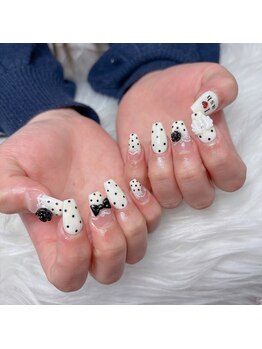 アミネイル(Ami Nail)/ワンホンガーリーネイル