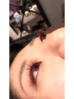 フリルアイビューティ 豊中店(Frill Eye Beauty)/