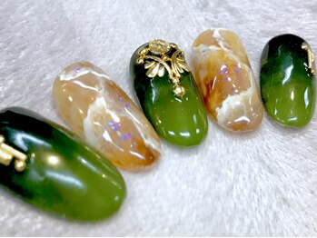 ビービーネイル(BB)/秋冬カラーの大理石ネイル