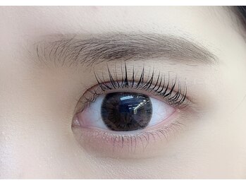 ルアナ(Luana)/パリジェンヌラッシュリフト