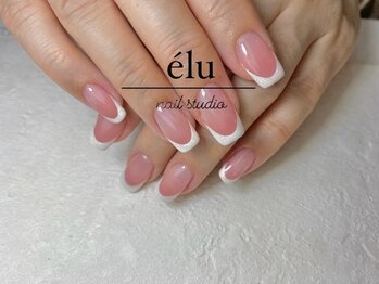 エル(elu)の写真/美フォルム&ちゅるんと仕上げのつやつやネイルで美爪が叶う♪ニュアンスデザイン・モチに自信あり◎