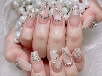 セイコウ(Seiko)の写真/貴方のこだわりをぎゅっとつめ込んだネイルに★【持ち込みデザイン＋パーツ付け放題何度でも9,800円♪】