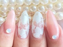 ネイルサロンティーモ(Nail Salon Tmo)/お花レース柄単色ネイル