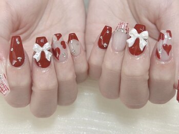 大人可愛ツイード赤ハートネイル