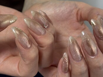 リランズネイル(rirans nail)の写真/ ベースから丁寧に施術♪ニュアンス～個性派アートまで、豊富なデザインであなたの個性を表現！
