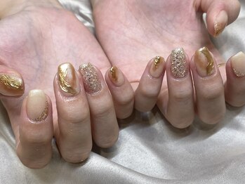 プケ ラ 浦安店(Phu’k la)/nuance collection