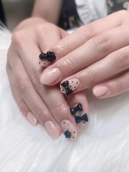 ララアンジュ(LaLa-Ange)/ドットリボンネイル