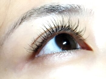 ネイルアンドまつげエクステ専門サロン スリー(THREE)/１００本ナチュラル