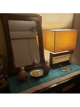 オウチ(OUCHI)/バリからやって来た照明