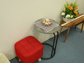 ケンジ タカハシ ボディーメンテナンス(KENJI TAKAHASHI)/