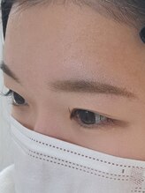 ネマウム(nemaum)/眉カット