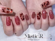 【最新ネイルデザイン】マグネットネイル/フラッシュネイル