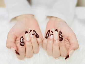 Aura Nail【アウラネイル】　スカルプ/長さ出し/マグネット【2月1日NewOpen（予定）】の写真/【ワンカラー¥3500～】学生さんも大歓迎★通いやすい価格×高技術で理想の指先を叶えます♪