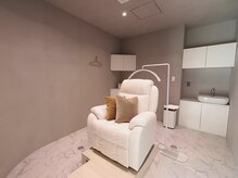 エム(M)の雰囲気（広々とした上質な空間で、周囲を気にせずゆったりと過ごせます。）