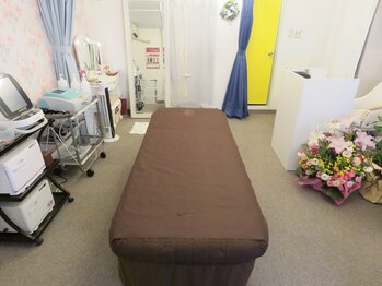 エステサロン リアルケー(Real K)/施術ベッド