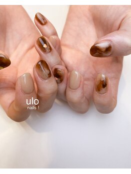 ウロネイルズ(ulo nails)/ハートホロとラテニュアンス