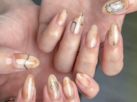 ニュアンスネイル