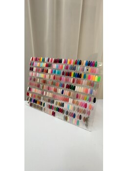 アレットサロン(Alet salon)の写真/豊富なカラーバリエーションに心躍る。選ぶことが楽しい特別な空間で指先に彩りを◎