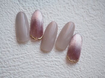 ルームイチマルニ バイ マルメネイル(room102 by malmonail)/定額9900 担当:澁谷