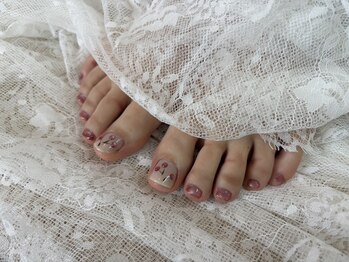フィル(FIL.)の写真/フットネイルはぜひFIL.にお任せください！親指アートのdesignも豊富に揃えております＾＾