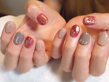 クオーツ(QUARTZ)/クリアなボルドー