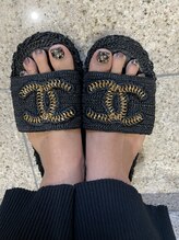 ネイルルーム オルポノ(Olupono)/大人クールなフットネイル