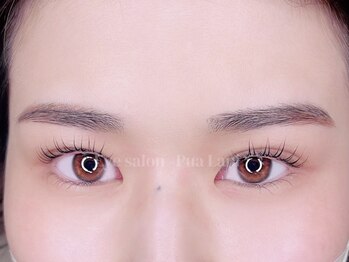 プアラニ(Pua Lani)/美眉ワックスとまつ毛パーマ