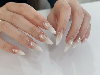 プラス エワル 四日市(PlusEwalu)/グラデーションネイル♪[四日市]