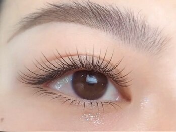 ヨソラ(Yosora)の写真/自まつ毛が伸びたような自然な仕上がりへ♪低価格×高技術であなたの理想のお目元を演出いたします☆