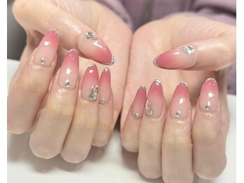 ルアナネイルナゴヤ(LUANA nail nagoya)の写真/【パラジェル取扱サロン】負担を最小限に抑えた長さだしで、女性らしい長く綺麗なお爪に◇1本～長さだしOK