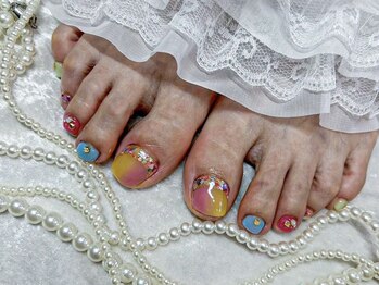 ミナミネイル(MINAMI NAIL)/