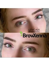 トータルビューティーサロン ルース(LUZ)/《アイブロウタンニング》♪