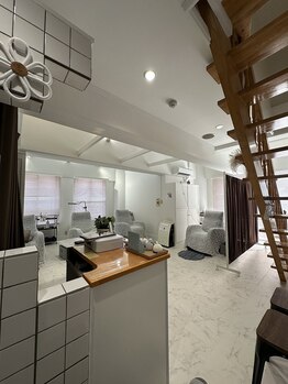 ロコラッシュ 下北沢店/サロン雰囲気