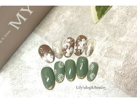 フラワーネイル