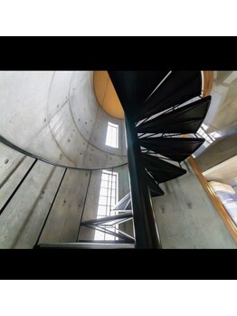 つばき亭/螺旋階段