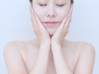 ラヴィブルー(raviblue)/韓国モデル美肌