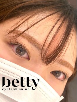ベティ 山口どうもん店(betty)の写真/【リピート率No.1】ナチュラル×可愛いでくるんとまつ毛に★あなたの魅力を最大限引き出すお手伝いを♪