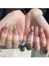 ジェルメ(germer)/ヌーディーカラーに流行のパーツ