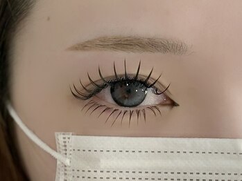 エクラ(Eclat)の写真/濃さもボリュームも妥協したくない方に♪理想のぱっちり華やかな目元を叶えます◎