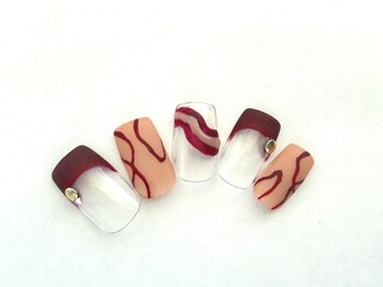 ヴィエント ネイル アイラッシュ サロン(Viento Nail Eyelash Salon)/マットラインフレンチ初回￥7800