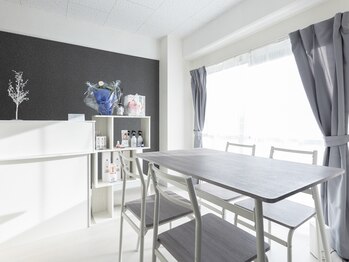 アランネイル(ALAN nail)/【店内の様子】