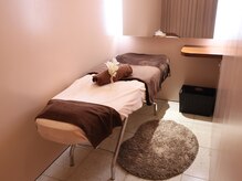 メゾンレクシア 淀屋橋店(MAISON LEXIA)の雰囲気（半個室でゆったり施術を受けていただけます。）