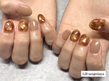 リブ 三軒茶屋(LiB)/べっ甲デザイン