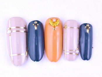 フォア ネイル(FOI NAIL)/