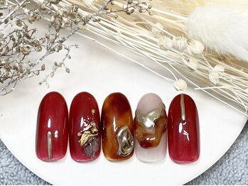 ネイルルームシャイン/