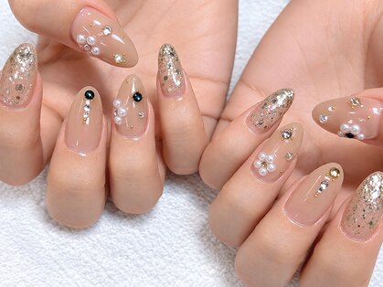グロウネイル(glow nail)の写真