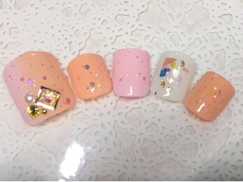 ネイルサロン リリオ(Nail Salon Ririo)/縦グラホロネイル