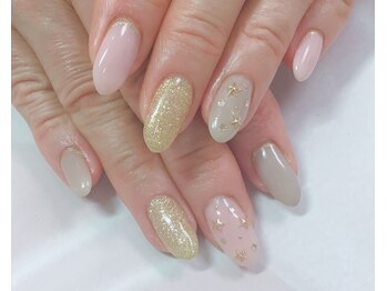 スタッズネイル