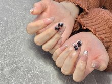 リベロネイル(Libero Nail)/ラメグラ×ブラックリボン