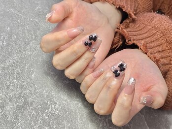 リベロネイル(Libero Nail)/ラメグラ×ブラックリボン